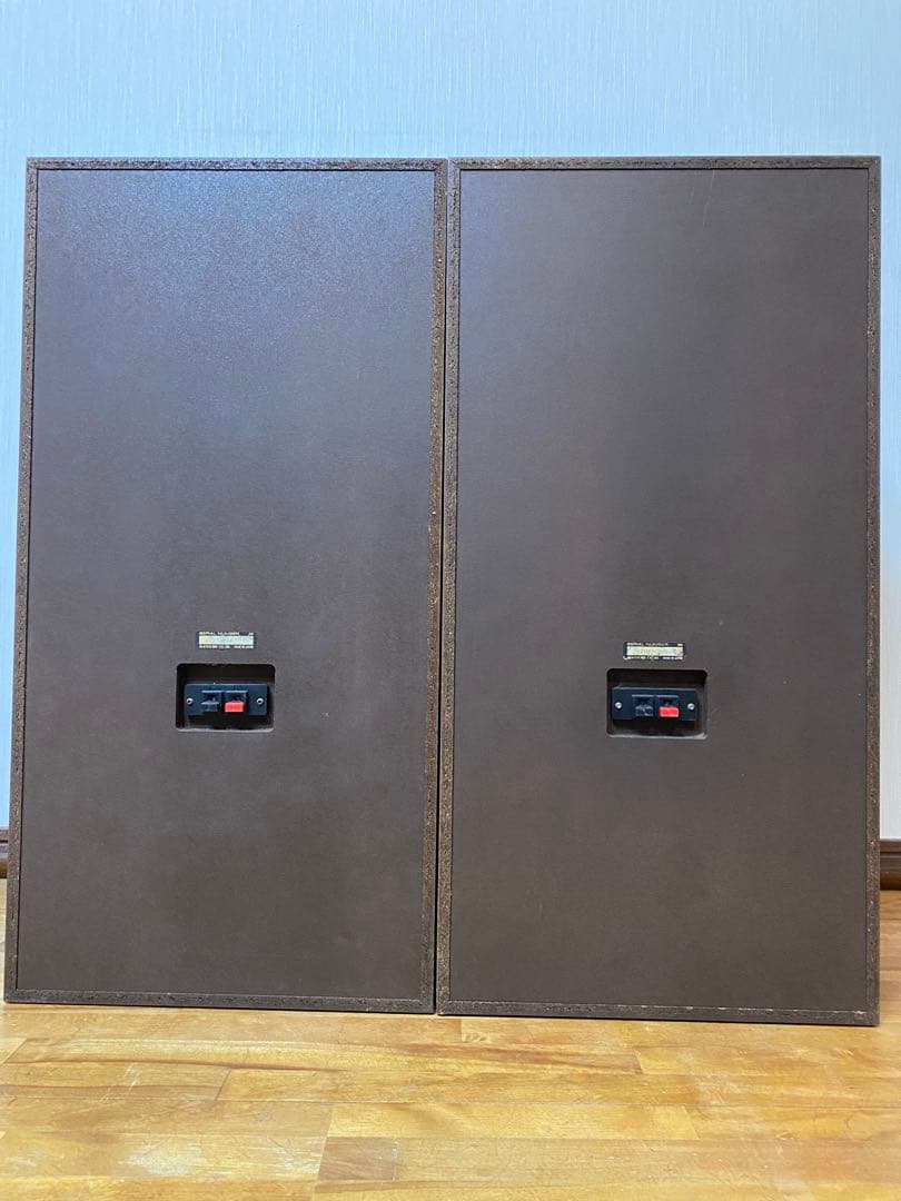 AKAI スピーカー SW-T50