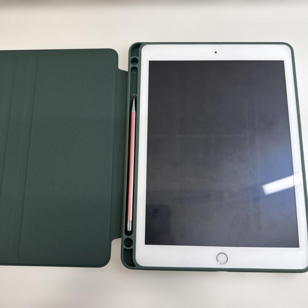 不具合なし　Apple iPad 第６世代　Wi-Fi+セルラーモデル