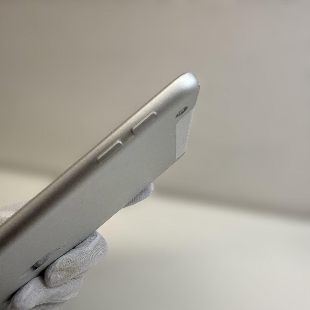 不具合なし　Apple iPad 第６世代　Wi-Fi+セルラーモデル