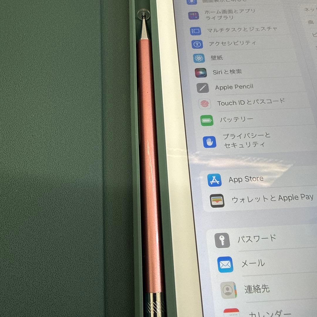 不具合なし　Apple iPad 第６世代　Wi-Fi+セルラーモデル
