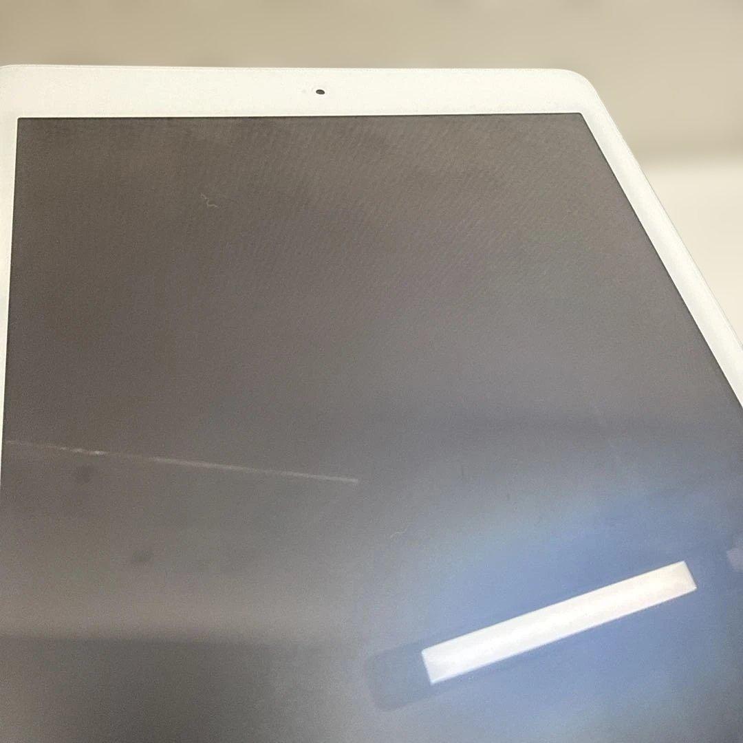 不具合なし　Apple iPad 第６世代　Wi-Fi+セルラーモデル