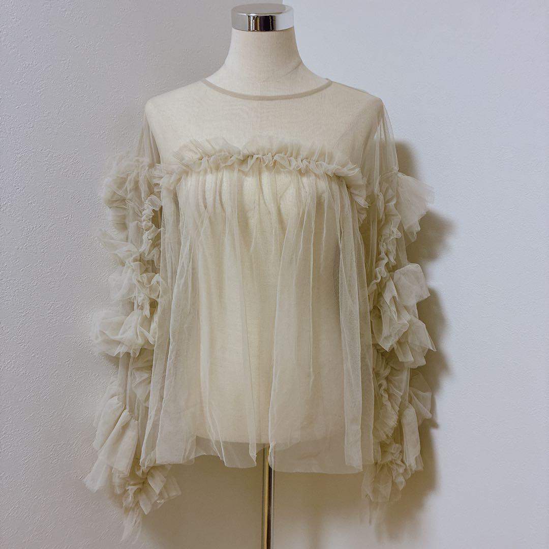 大人気⭐︎ANDRESDアンドレスド　ニアナ　ベージュ　チュールフリルブラウス