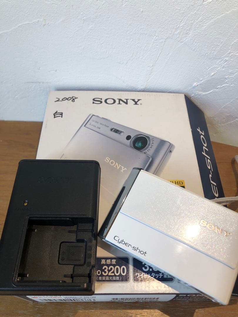 デジタルカメラ SONY Cyber-shot DSC-T70