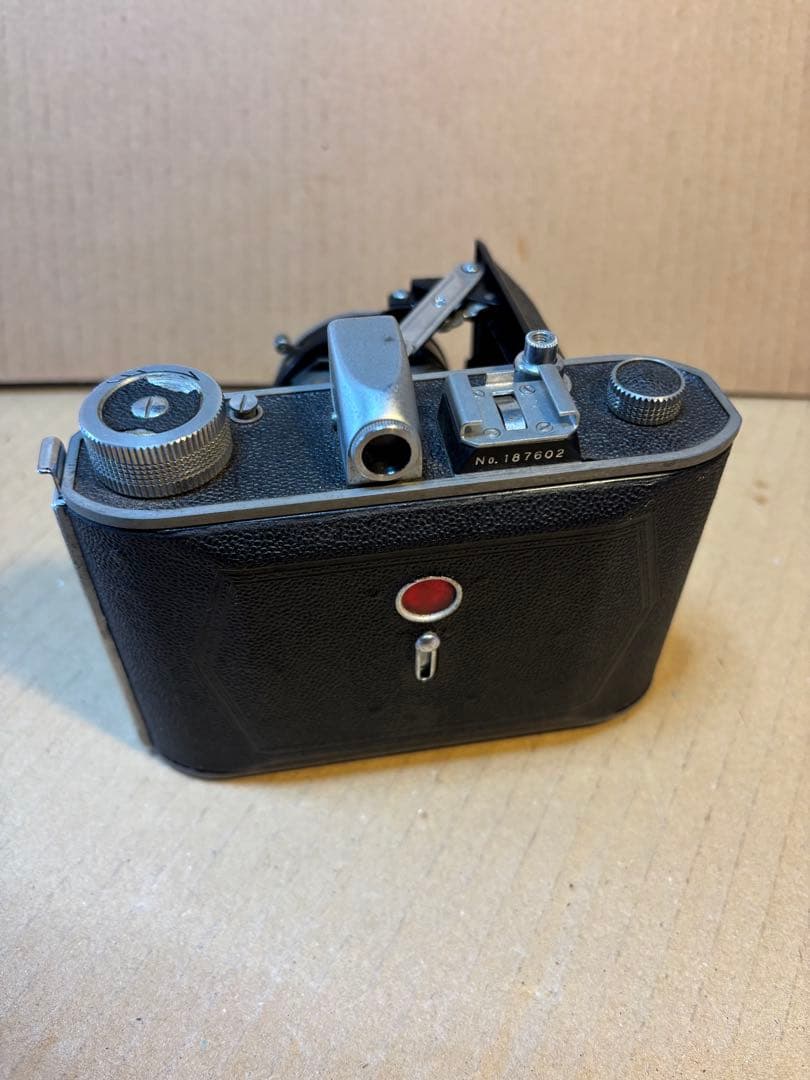 アンティークなミノルタ　蛇腹（ベローズ）カメラ　ケ-ス付き昭和レトロ 希少