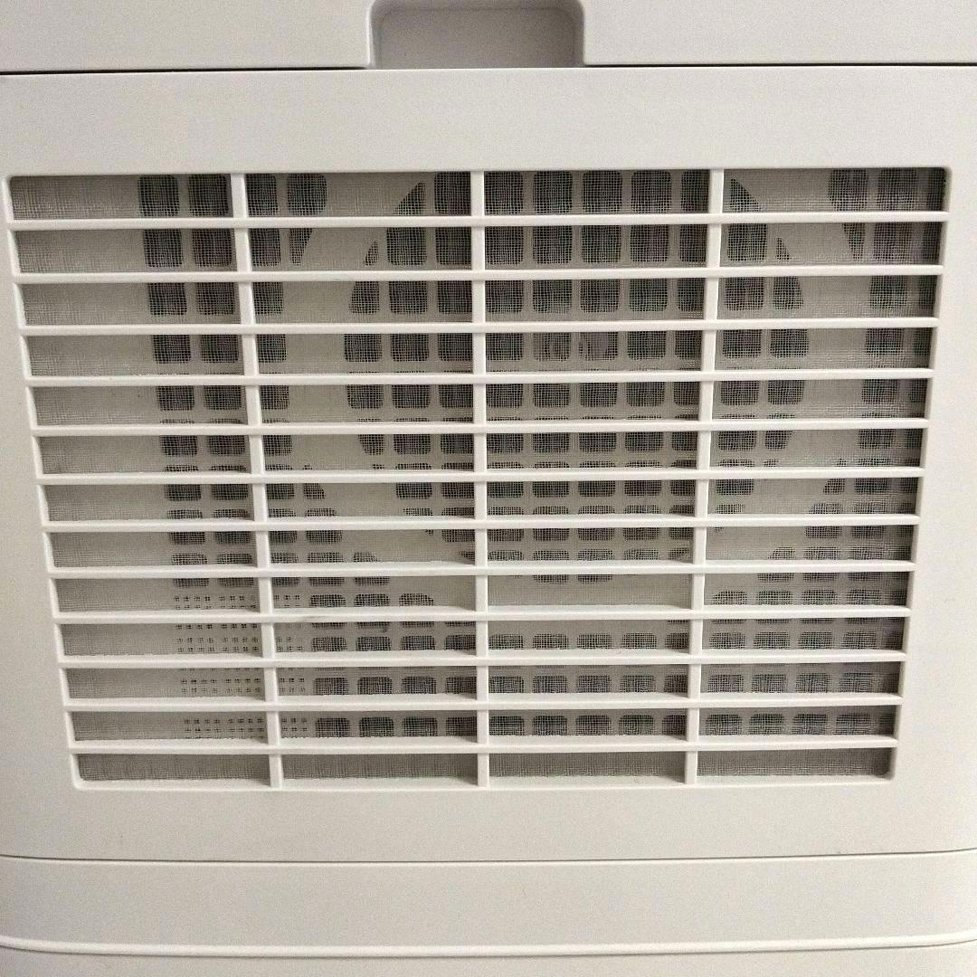 SHARP 加湿セラミックファンヒータ（HK-PK12-W） 秋冬に最適