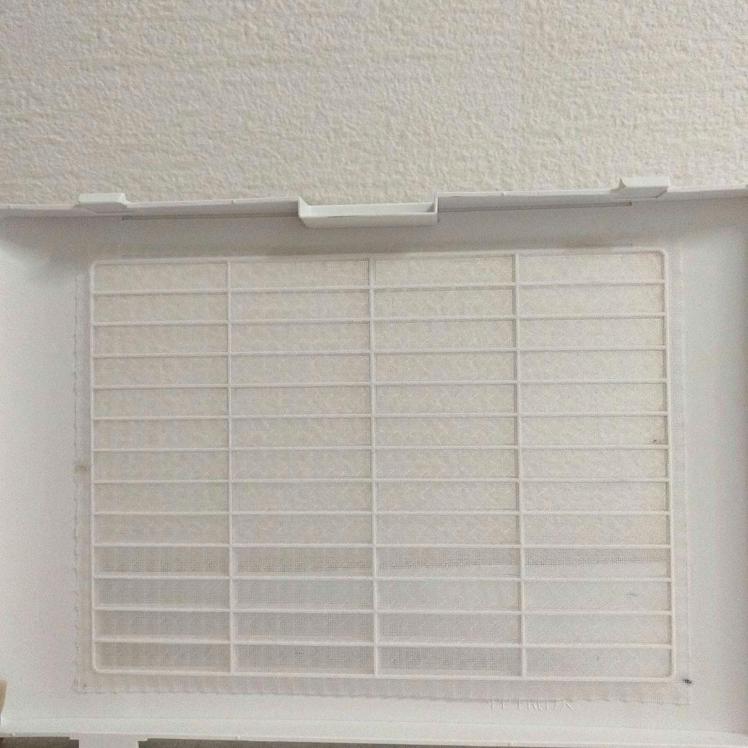 SHARP 加湿セラミックファンヒータ（HK-PK12-W） 秋冬に最適