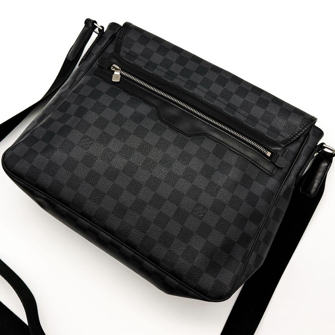 【極上品】ルイヴィトン ダミエグラフィット ダニエルMM ショルダーバッグ 黒