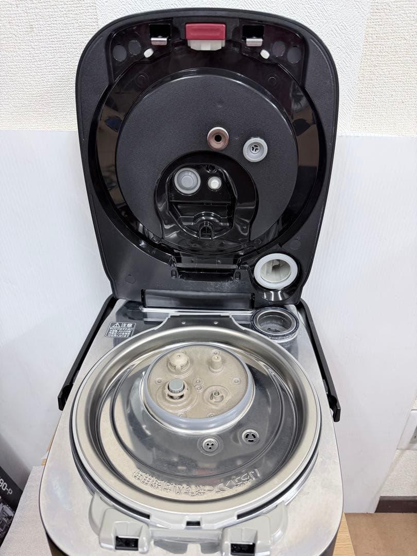 Panasonicスチーム＆可変圧力IH炊飯器SR-VSX189 2019年製