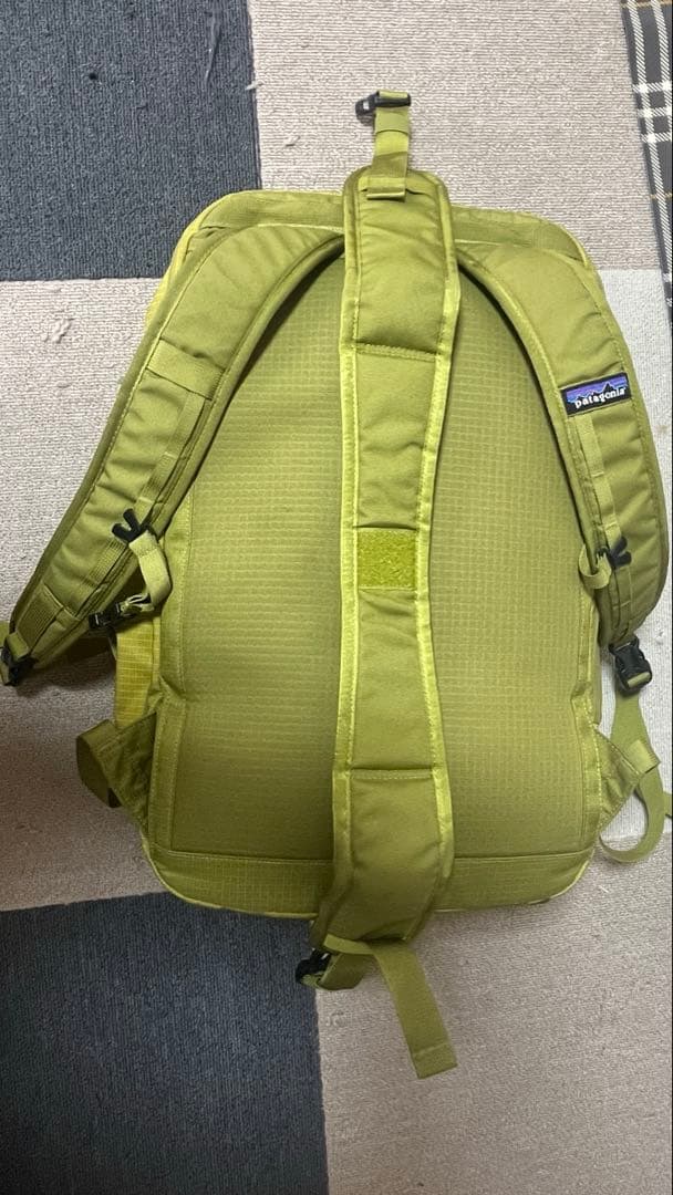 バッグ patagonia Black Hole Mini MLC