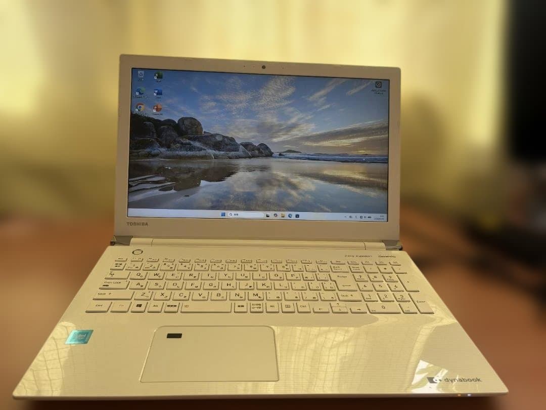 動作確認済み 東芝 dynabook P1-E4JN-EW