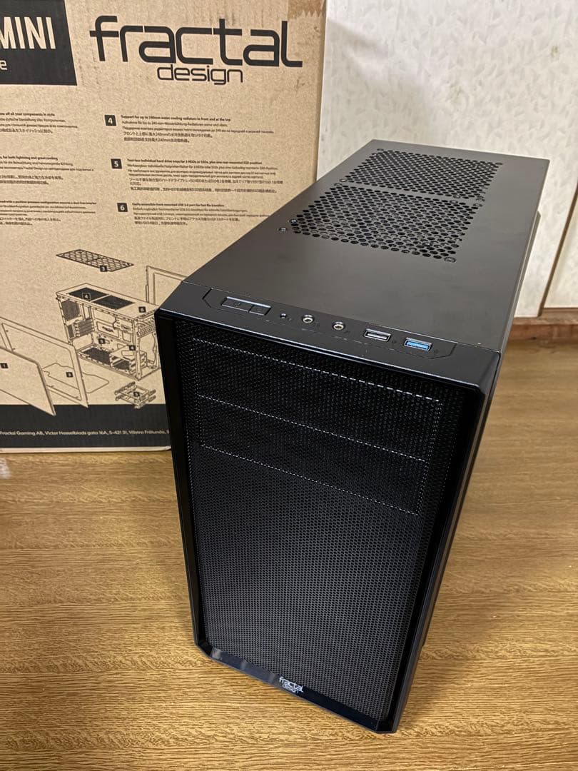 Fractal Design pcケースとグラボ3060ti