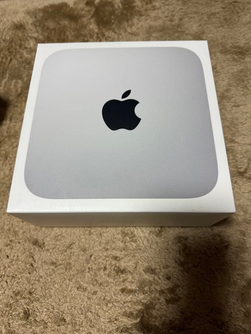 Apple Mac mini (M2チップ)本体 256GB SSD