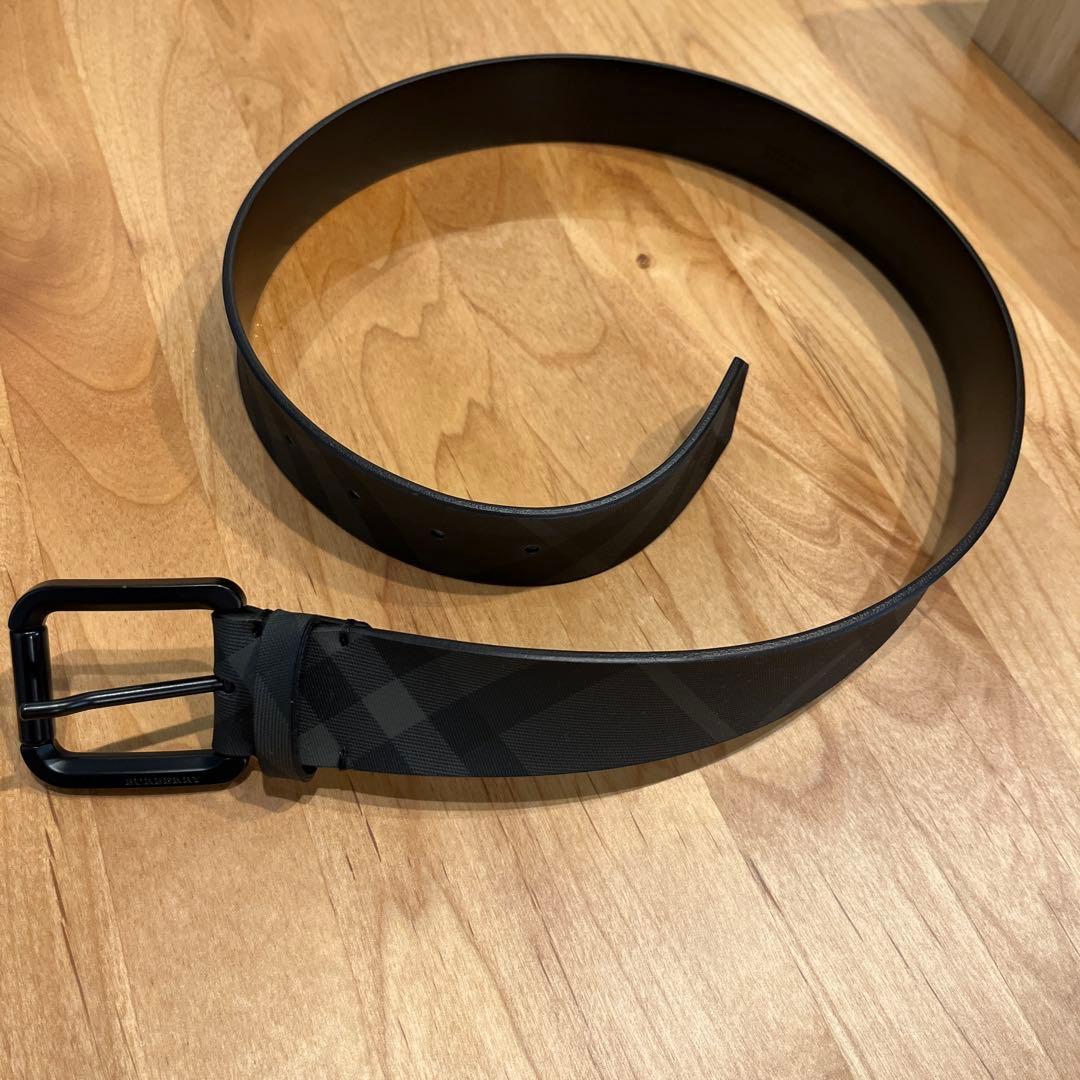 Burberry ブラック チェック柄 ベルト
