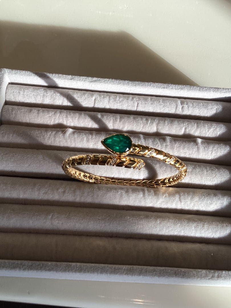 SHAWN❣️ 合成エメラルドコロンビアタイプ　バングル