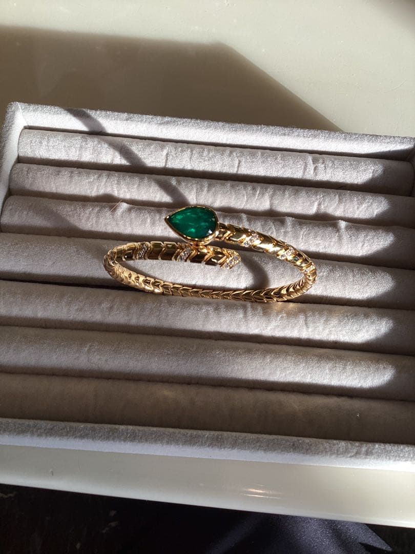 SHAWN❣️ 合成エメラルドコロンビアタイプ　バングル