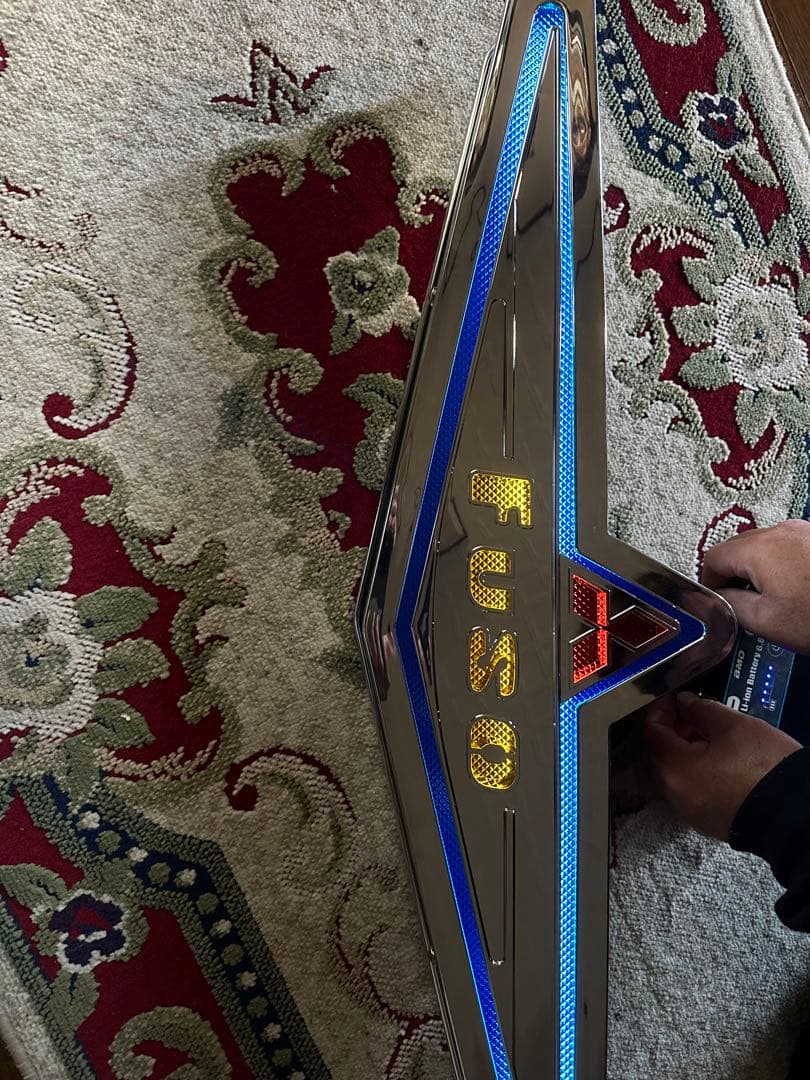 三菱ふそう大型　バスマーク