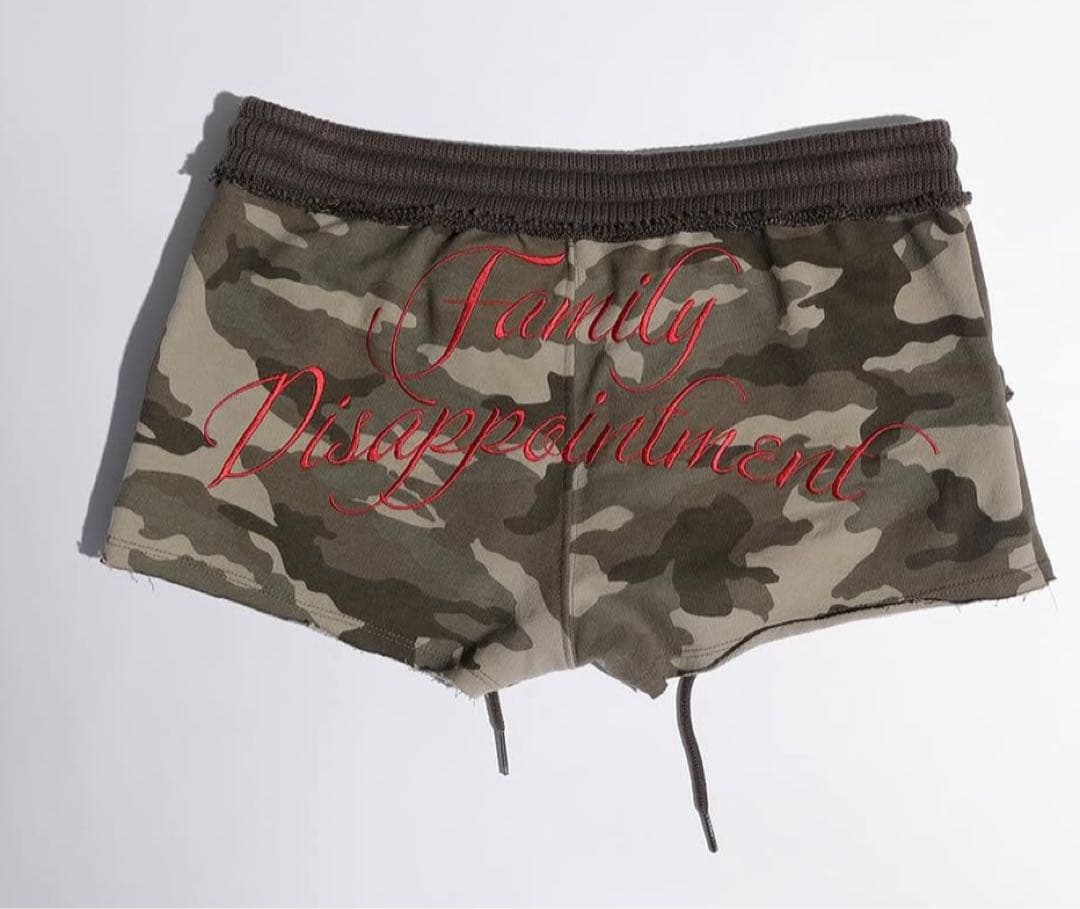 即日発送可能SCULPTOR 迷彩ショートパンツ