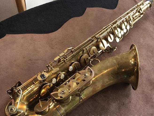 ヤナギサワテナーサックスT4(中古品)