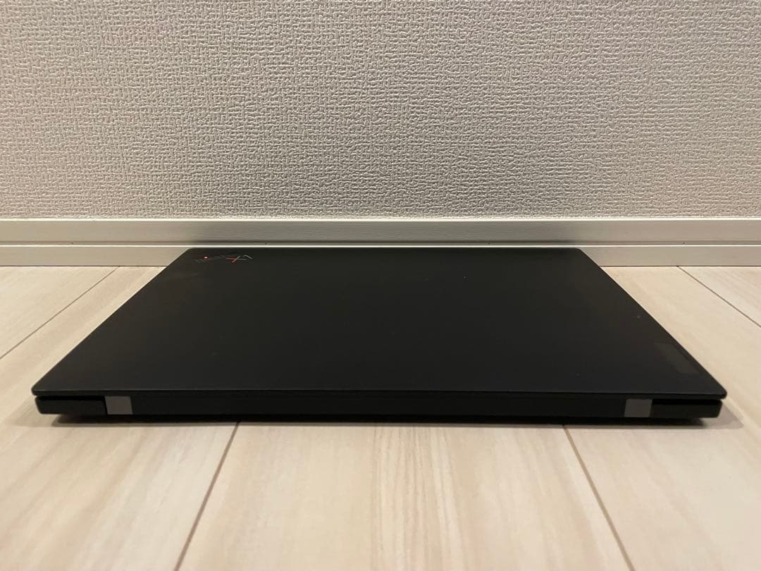 Lenovo X1 Carbon Gen10 i5 12世代 Office