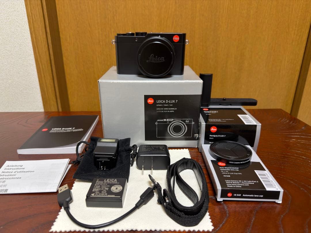 値下げ可能　leica d-lux7 純正レンズキャップ　純正グリップ