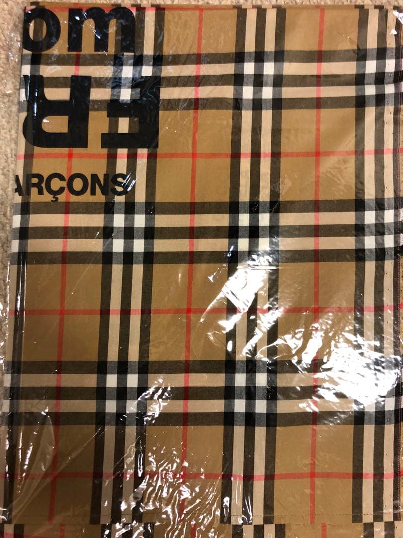 タ*マ様 COMME des GARCONS × burberryコラボ￼ 大判