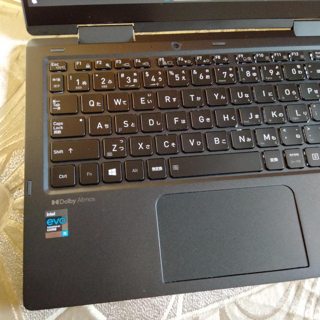 ▷タッチ▷V83HS 11世代 i5 16G 256G 1920＊1080 東芝