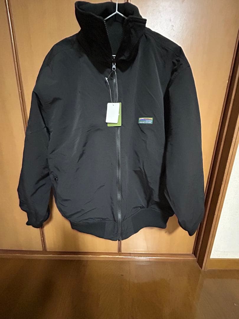 マウンテンパーカー 裏フリース　リバーシブル ブルゾン ブラック　フリーサイズ