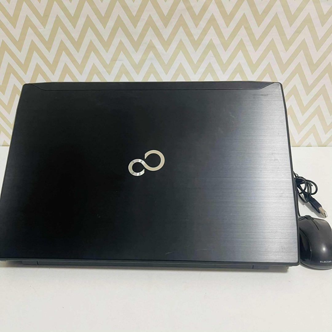 T18 Fujitsuノートパソコン i7高速 WEBカメラ Windows11