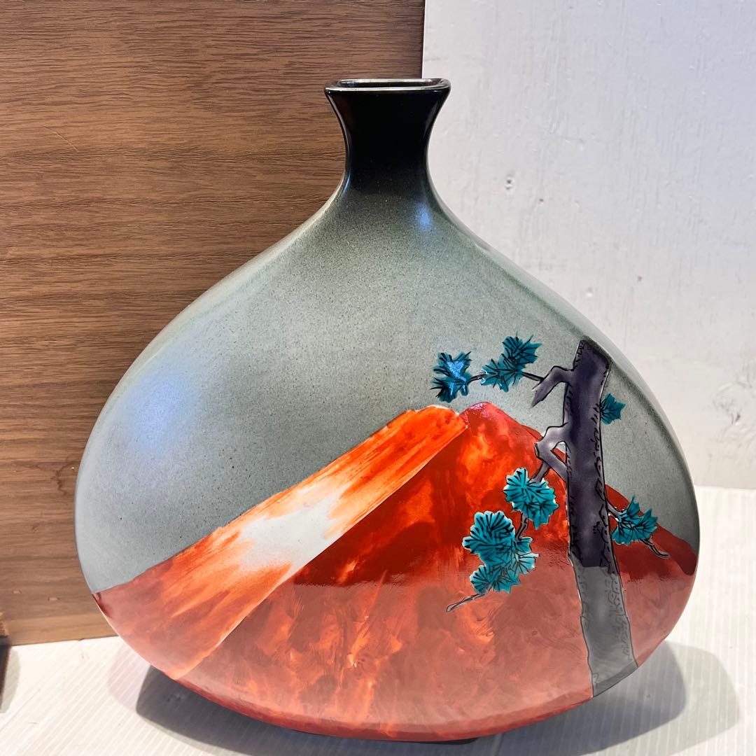 伝統工芸士　九谷焼　赤富士　花瓶　花器　山上義正作　陶器　陶芸　インテリア