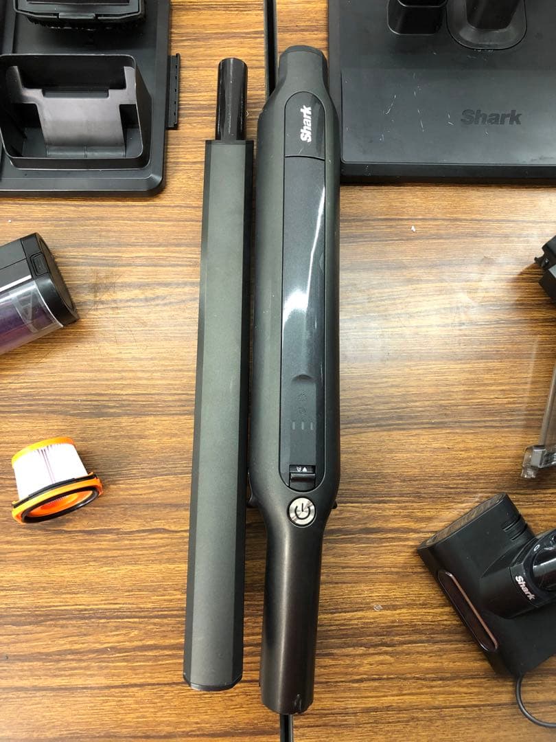 Sharp コードレスクリーナー CS601JBK 送料無料