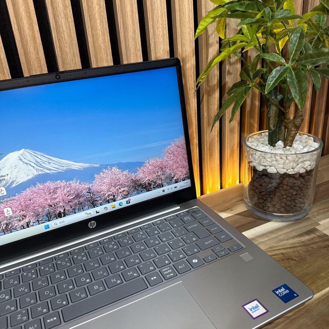 準新品 2024年モデル‼️HP Laptop☘SSD512GB☘ノートパソコン