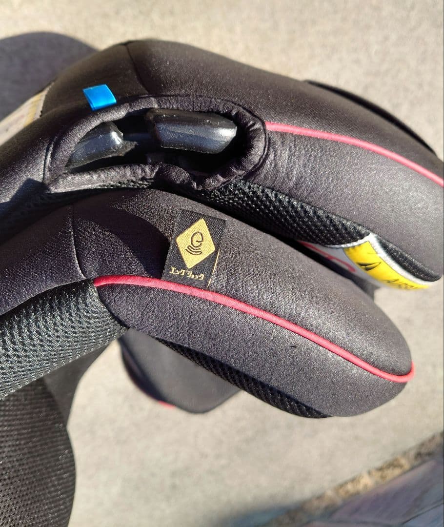 Combi エッグショック ブラック チャイルドシート　ウィゴーロングムーバー