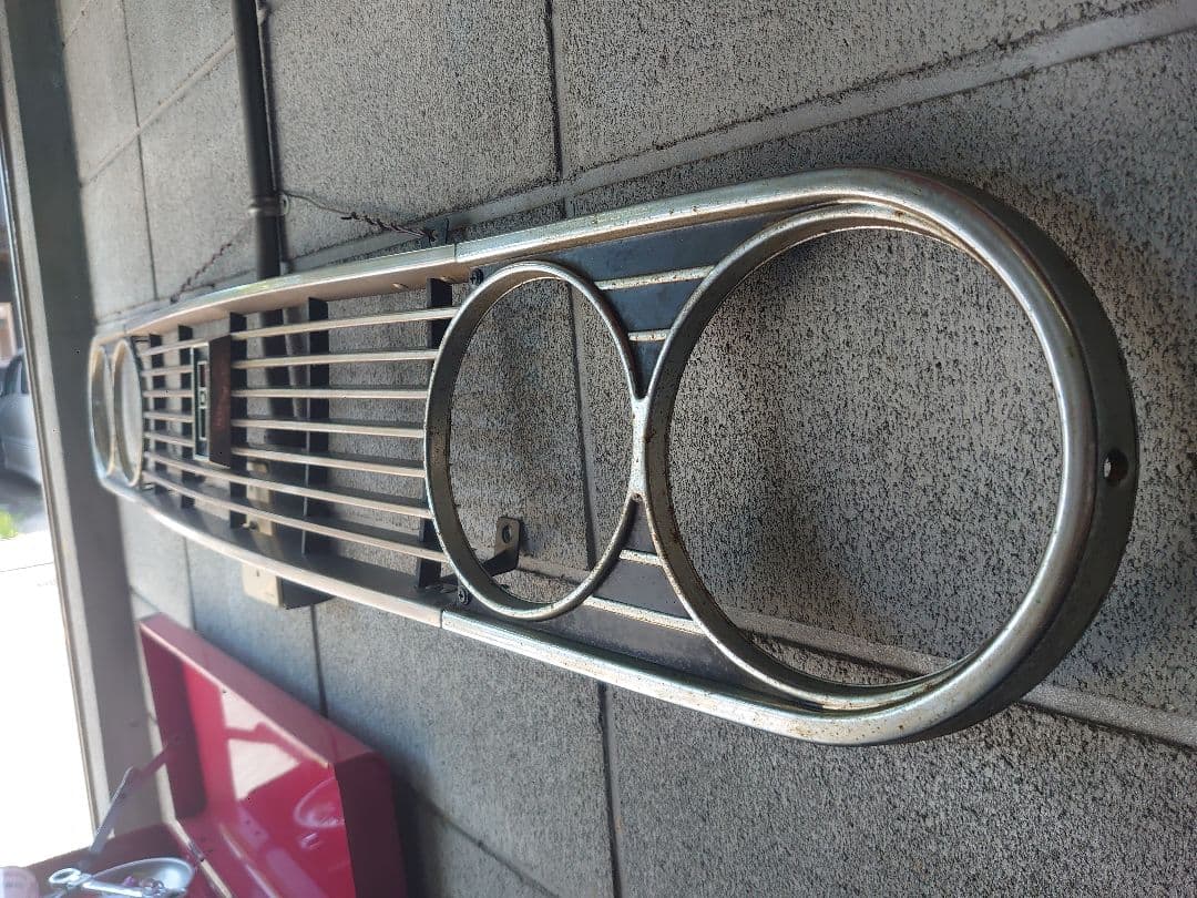 ダットサン　410系　ブルーバード フロントグリル