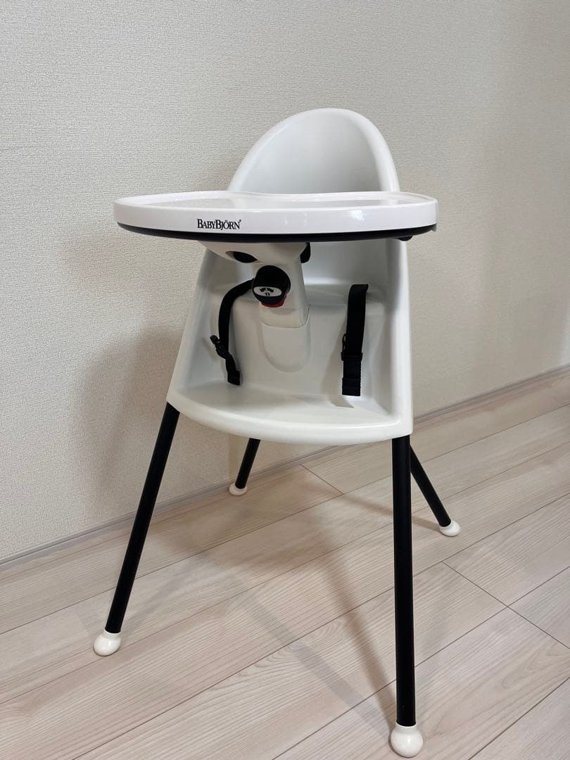 BABY BJORN ハイチェア ホワイト　ベルト付き