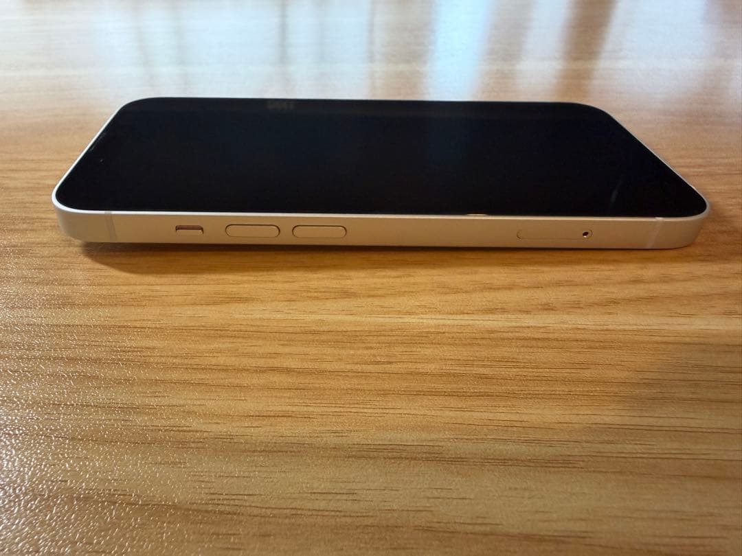 【美品】iPhone 14 無印 128GB スターライト SIMフリー