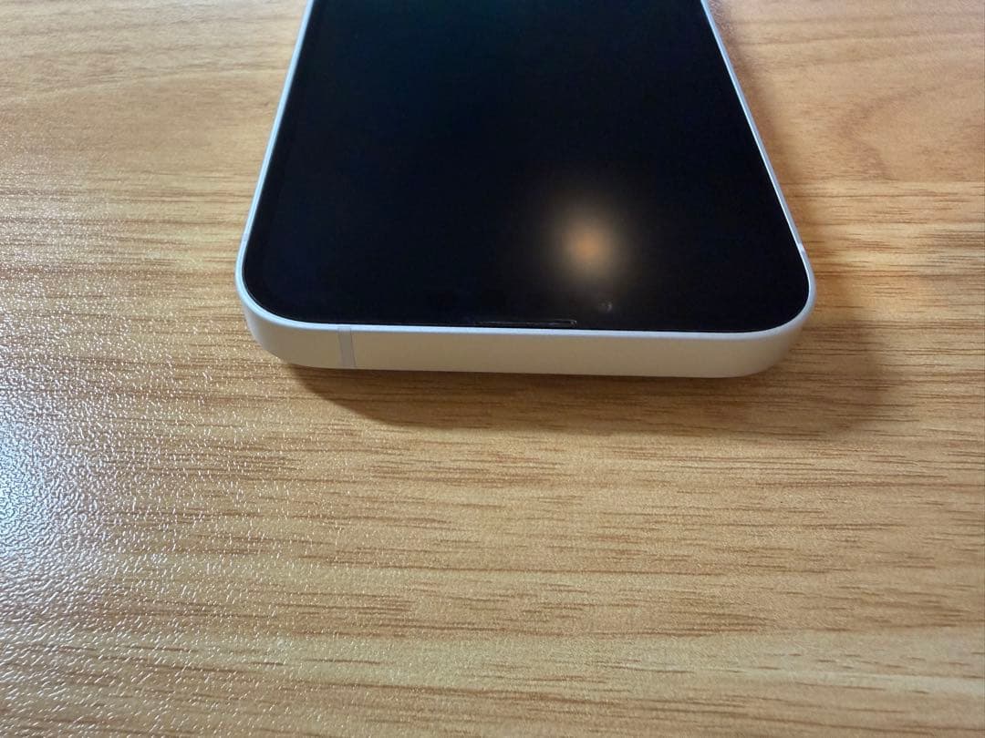 【美品】iPhone 14 無印 128GB スターライト SIMフリー