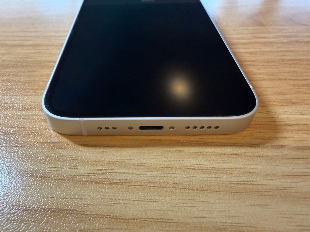 【美品】iPhone 14 無印 128GB スターライト SIMフリー