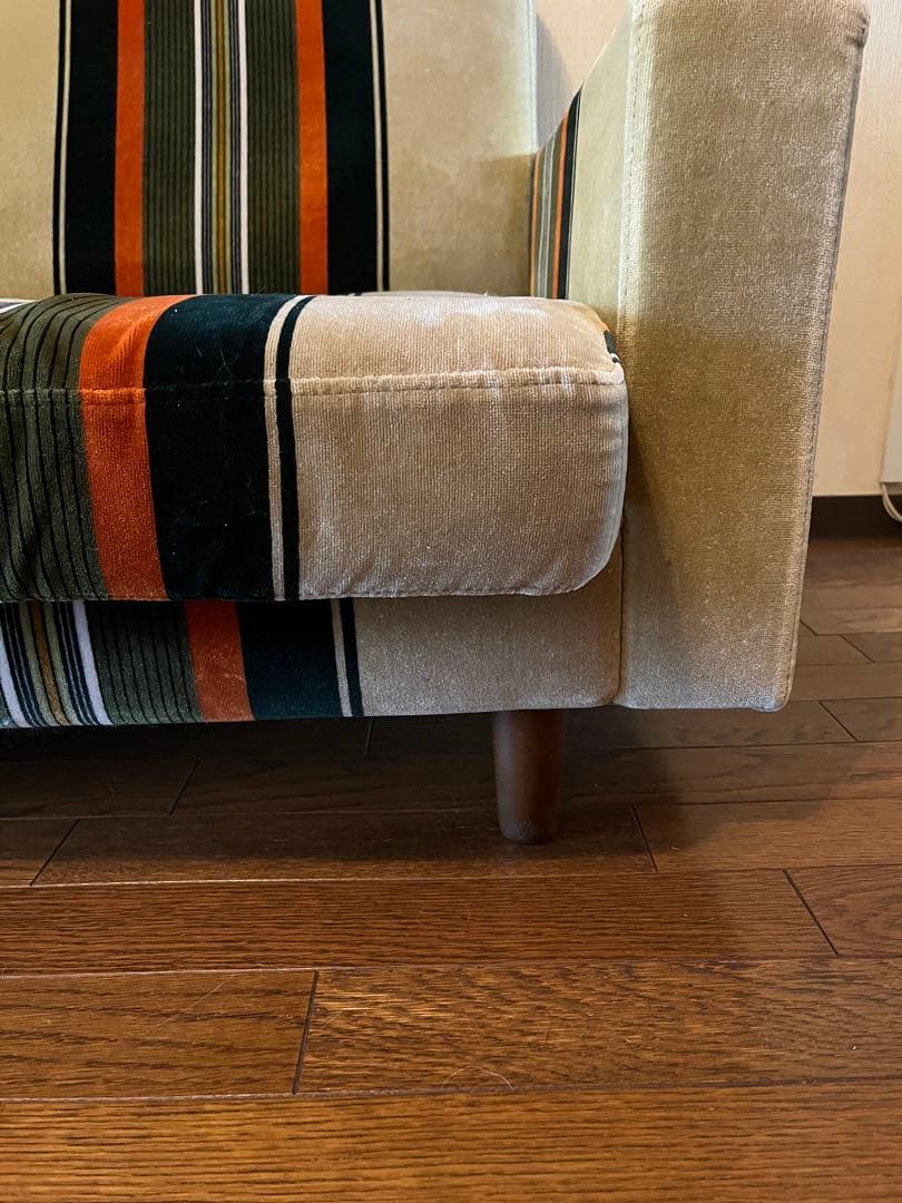 レトロ ストライプ 2人掛けソファ