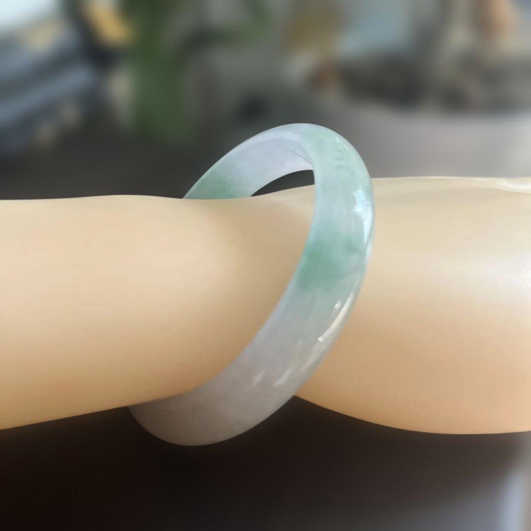 飘花翡翠バングル