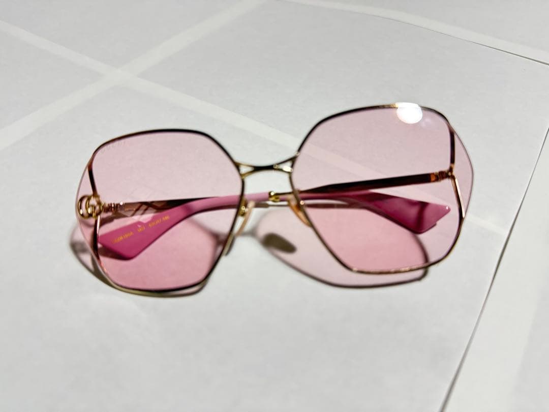 【大幅値下げ】GUCCI ピンクレンズ ゴールドフレーム サングラス