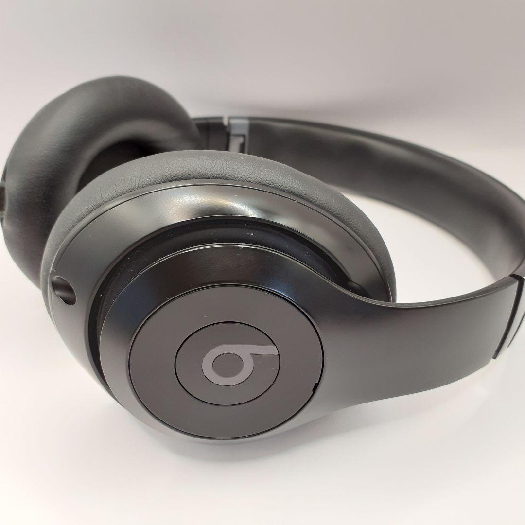 Beats studio Pro ワイヤレスヘッドホン　黒