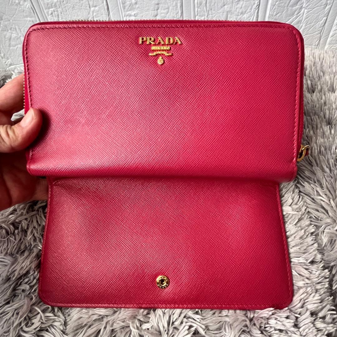 良品✨PRADA 大容量　長財布　オーガナイザー　サフィアーノ　メタルロゴ