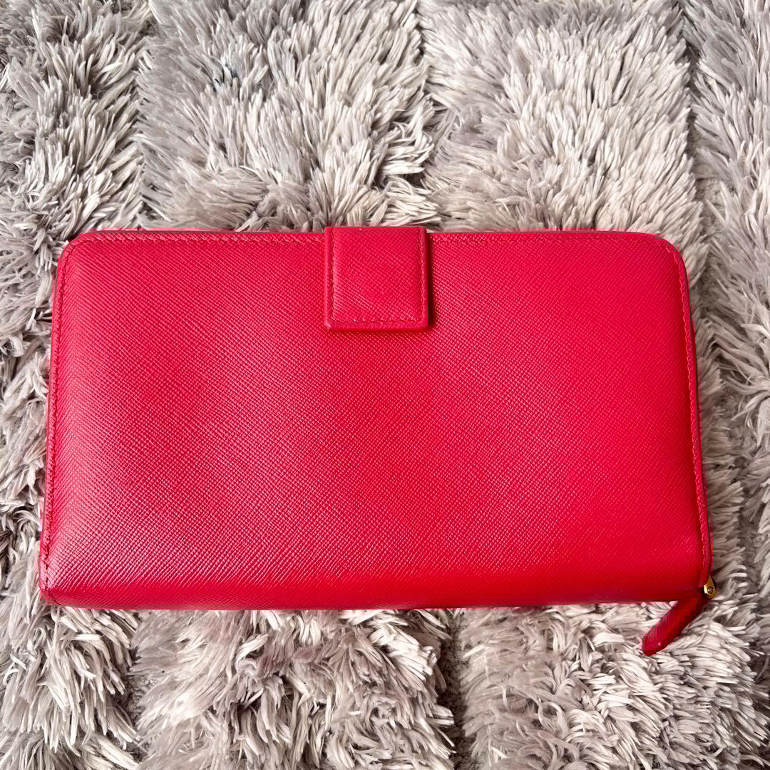 良品✨PRADA 大容量　長財布　オーガナイザー　サフィアーノ　メタルロゴ