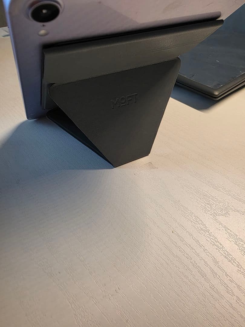 Apple iPad mini (A17 Pro) 本体