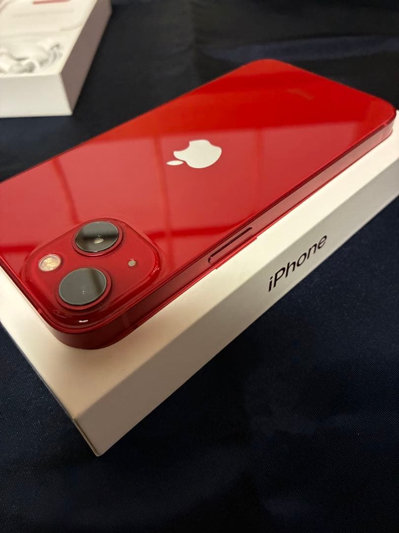 Apple iPhone 13 レッド 256GB