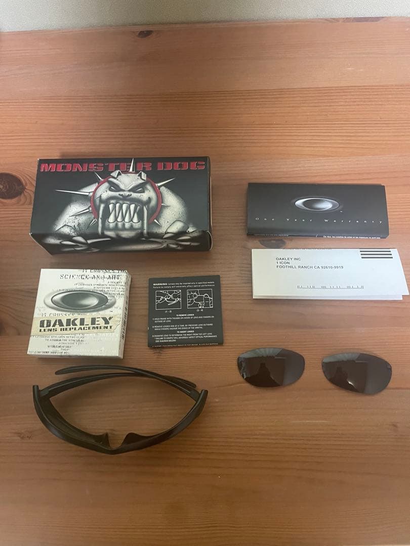 廃盤モデル　Oakley Monster Dog マットブラック 交換レンズ付き