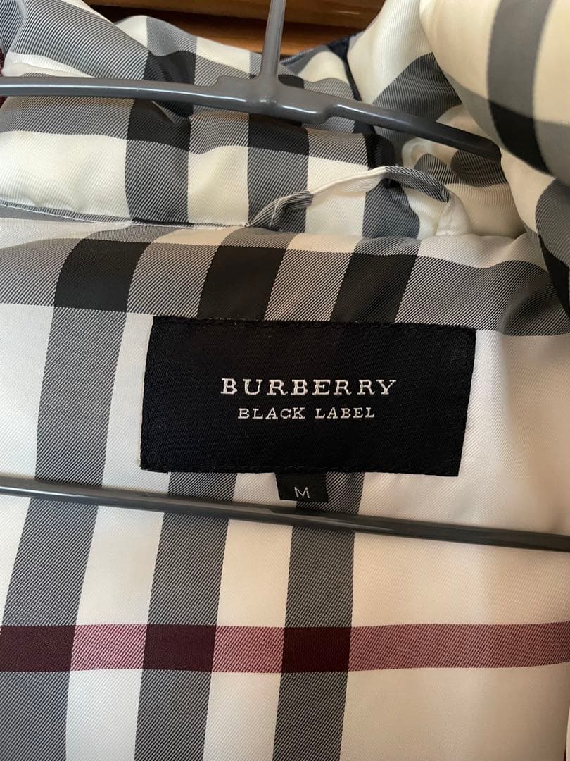 し*こ様 BURBERRY BLACK LEBEL ダウンジャケット　Ｍサイズ