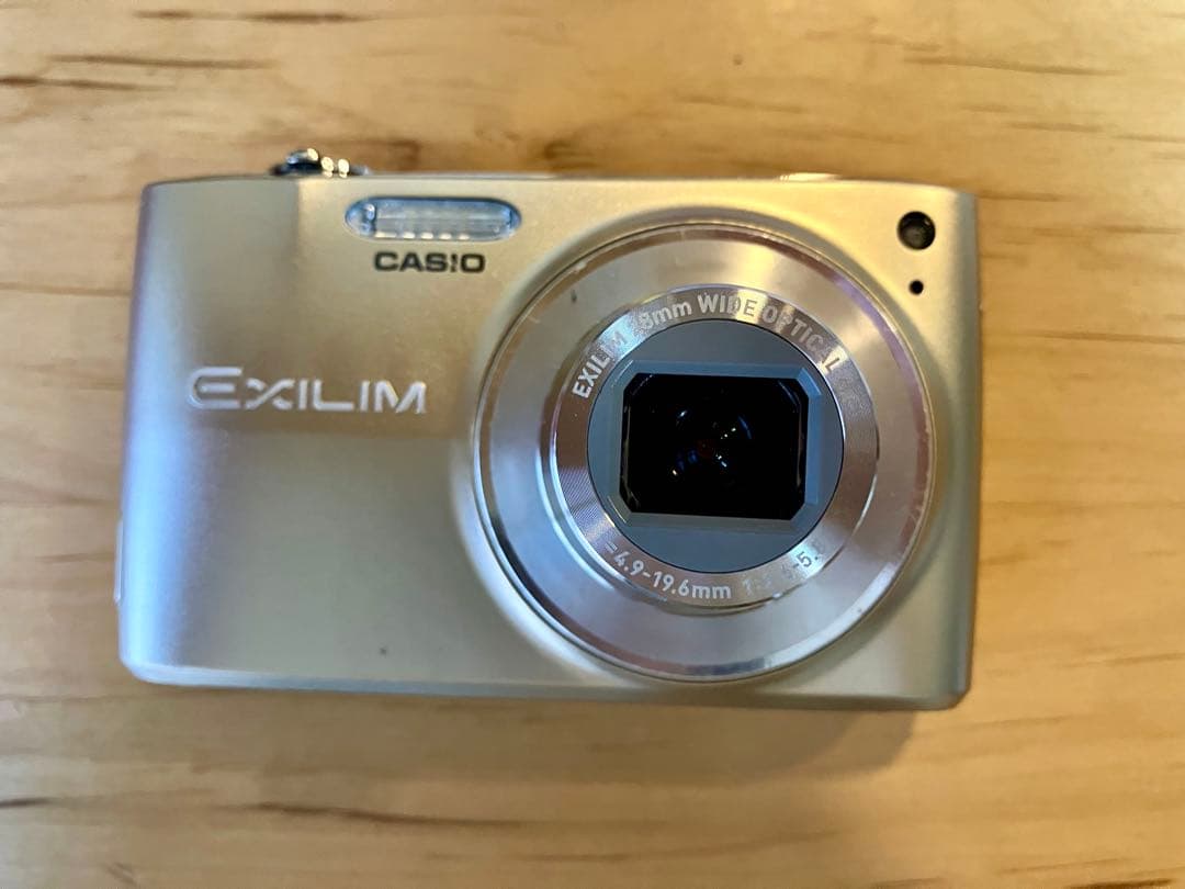 CASIO EXILIM EX-Z400 デジカメ