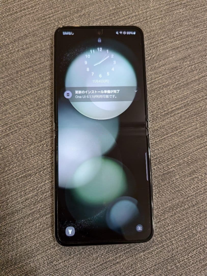 【12/22限定値下げ】Samsung Galaxy Z Flip5ミント