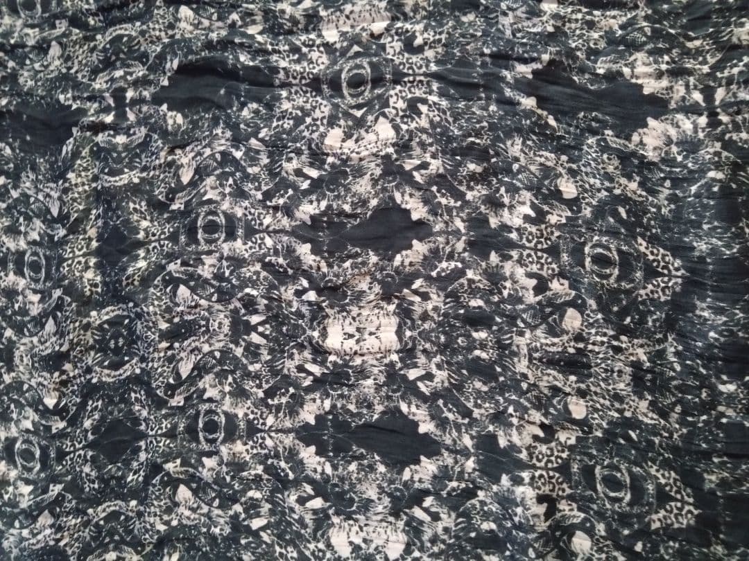 \"激レア\" HYDE着　CUT―OFF SILK STOLE